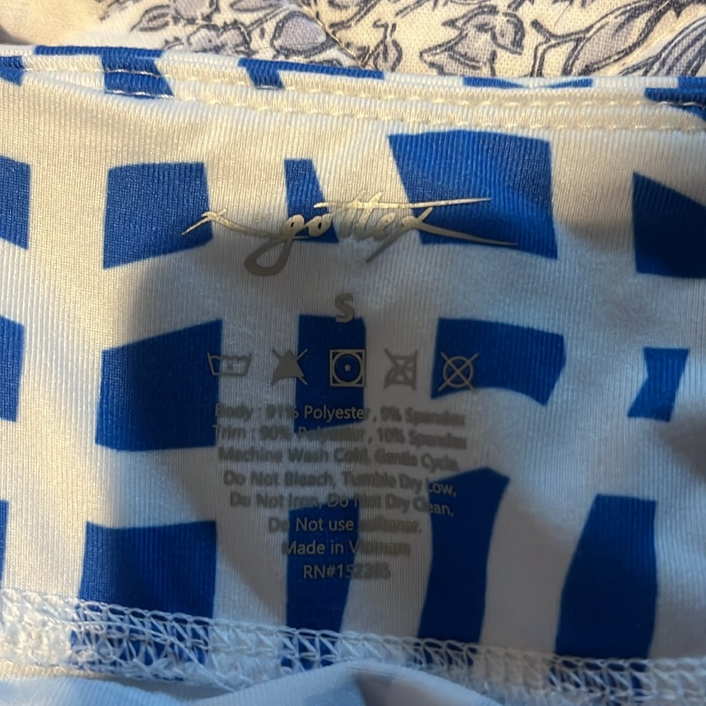 Gottex tennis/gym skort - Picture 2 of 2